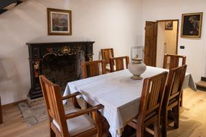 Foto dalla galleria di La Casa del Maestro a Sutri