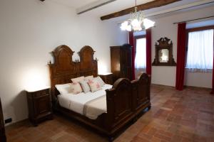 Foto dalla galleria di La Casa del Maestro a Sutri