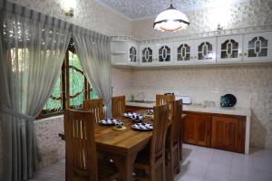 Φωτογραφία από το άλμπουμ του ALTURA Kandy By Ceylon Vistas σε Kandy