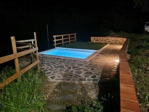 Πισίνα στο ή κοντά στο Maison l ouline +9 φωτογραφίες