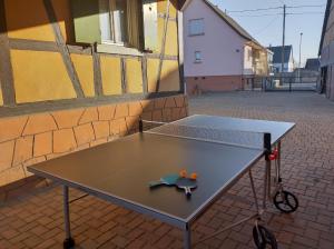 Attrezzature per ping pong presso Gîte A l'ombre du clocher o nelle vicinanze