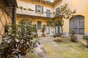 Giardino di Tiny & Tidy Studio in the key area of Milan