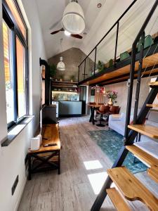 Χώρος καθιστικού στο Casa Flor do Monte