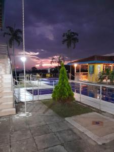 Bazén v ubytování Ecohotel Guaduales Nature nebo v jeho okolí