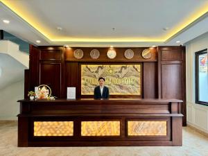 Majutusasutuse Luxury Hanoi Hotel töötajad