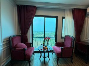 Istumisnurk majutusasutuses Luxury Hanoi Hotel