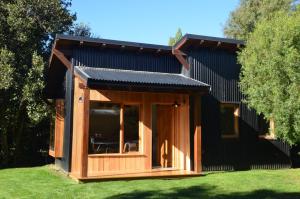 Hoone, kus puhkemaja asub