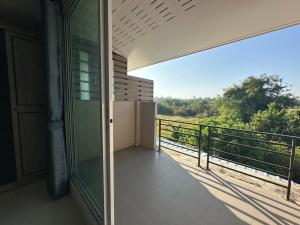 Μπαλκόνι ή βεράντα στο PN Home