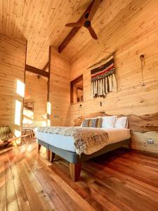 Postel nebo postele na pokoji v ubytování NI-NEWEN Hotel & Lodge