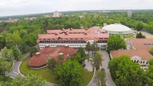 an overhead view of a large building with a red roof at Aquaticum Debrecen Termal & Wellness Hotel in Debrecen