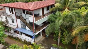 Zahrada ubytování Suwani Pinnawala Homestay