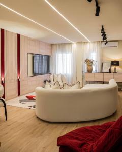 Fotografie z fotogalerie ubytování Libertini Apartments - Lovely 2 Bedroom With Pool and PS5 - Lekki v destinaci Lagos