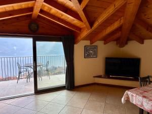 Μια τηλεόραση ή/και κέντρο ψυχαγωγίας στο Casa Roberta