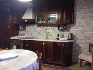 O bucătărie sau chicinetă la Casa Vacanza CHICCA +7 fotografii