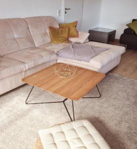 ボートマン・ルートヴィヒスハーフェンにあるFerienwohnung Seeliebe Bodensee mit wunderschöner Seesicht & Terrasseのギャラリーの写真