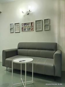 Posezení v ubytování Cozy Homestay#5 single bed#Batu Kawan Penang
