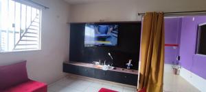 Et tv og/eller underholdning på Casa para cop 30