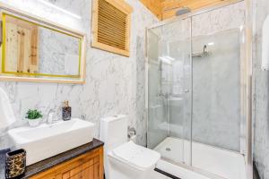 Bagno di Parisa beach resort Tarkarli Bhogwe
