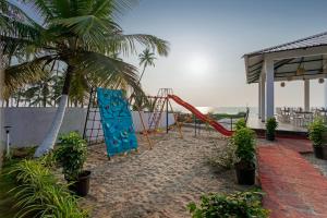 Area giochi per bambini di Parisa beach resort Tarkarli Bhogwe