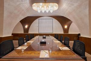 Konferenční prostory v ubytování Pyramids Park Resort Cairo