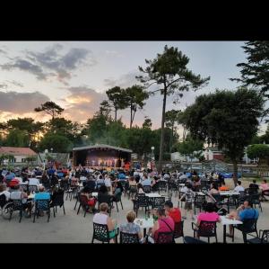 Gallery image of Eddy et Anissia F123 pour 6 personnes in Saint-Jean-de-Monts