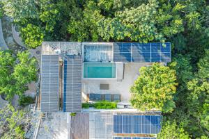 Piscina a Two-Condos House in Great location with Rooftop and Pool and BBQ o a prop