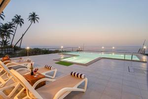 Piscina di Parisa beach resort Tarkarli Bhogwe o nelle vicinanze
