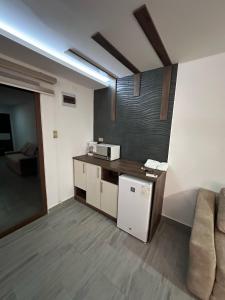 Nhà bếp/bếp nhỏ tại Hotel Playa Dubai Golden Suite