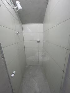 Ένα μπάνιο στο Loft confortável com Self Cheking +15 φωτογραφίες