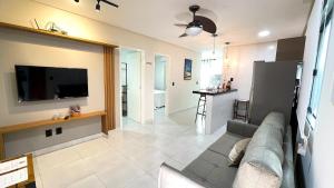 Μια τηλεόραση ή/και κέντρο ψυχαγωγίας στο Residencial Bianca, Ap16 1 Andar