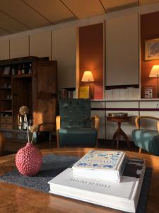 Posedenie v ubytovaní Stern B&B & Suite Apartments