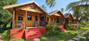 Giardino di Parisa beach resort Tarkarli Bhogwe