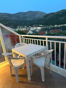 Gallery image of Apartments Villa Eva in Slano +75 photos