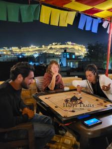 Huéspedes de Happy Trails Jaisalmer