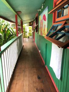 Fotografija u galeriji objekta Creole house 2 bedrooms with garden Best View Rodney Bay 21 u gradu Gros Islet