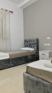 A bed or beds in a room at ZoiHome Még 9 kép