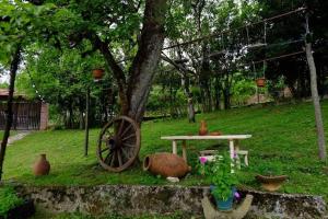 Фотография из галереи Parna's cottage в Мартвили