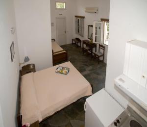 Gallery image of Aiolos Hotel Andros in Ménites