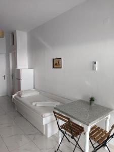 Fotografie z fotogalerie ubytování Kalymnos Platy Gialos Mousellis Makis Apartments v destinaci Kalymnos