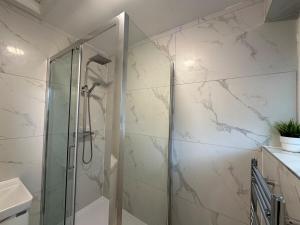 Fotografie z fotogalerie ubytování Cosy Bungalow Retreat v destinaci Grays Thurrock + 9 fotografií