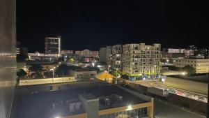 Nespecifikovaný výhled na destinaci Darwin nebo výhled na město při pohledu z aparthotelu