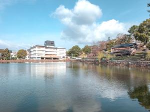 奈良市にあるホテル天平ならまちの背景の大水 +16枚の写真