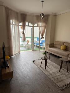 Ruang duduk di درة العروس