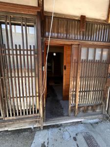Foto dalla galleria di 奈良井駅徒歩10分中山道奈良井宿古民家一棟貸し御宿美里屋 a Shiojiri