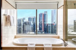 Koupelna v ubytování Amora Hotel Jamison Sydney