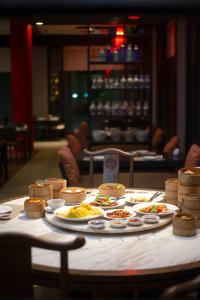 酒店内部或周边提供的食物
