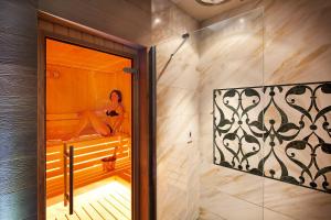 Koupelna v ubytování Hotel Villa Undulna - Terme della Versilia