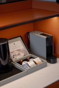 Set per la preparazione di tè e caffè presso Pullman Renhuai Chuangmeng