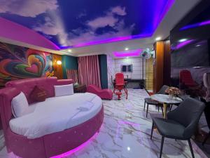 Χώρος καθιστικού στο Khách Sạn Phương Linh 2