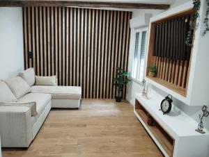 Część wypoczynkowa w obiekcie Cozy 2-bedroom village house